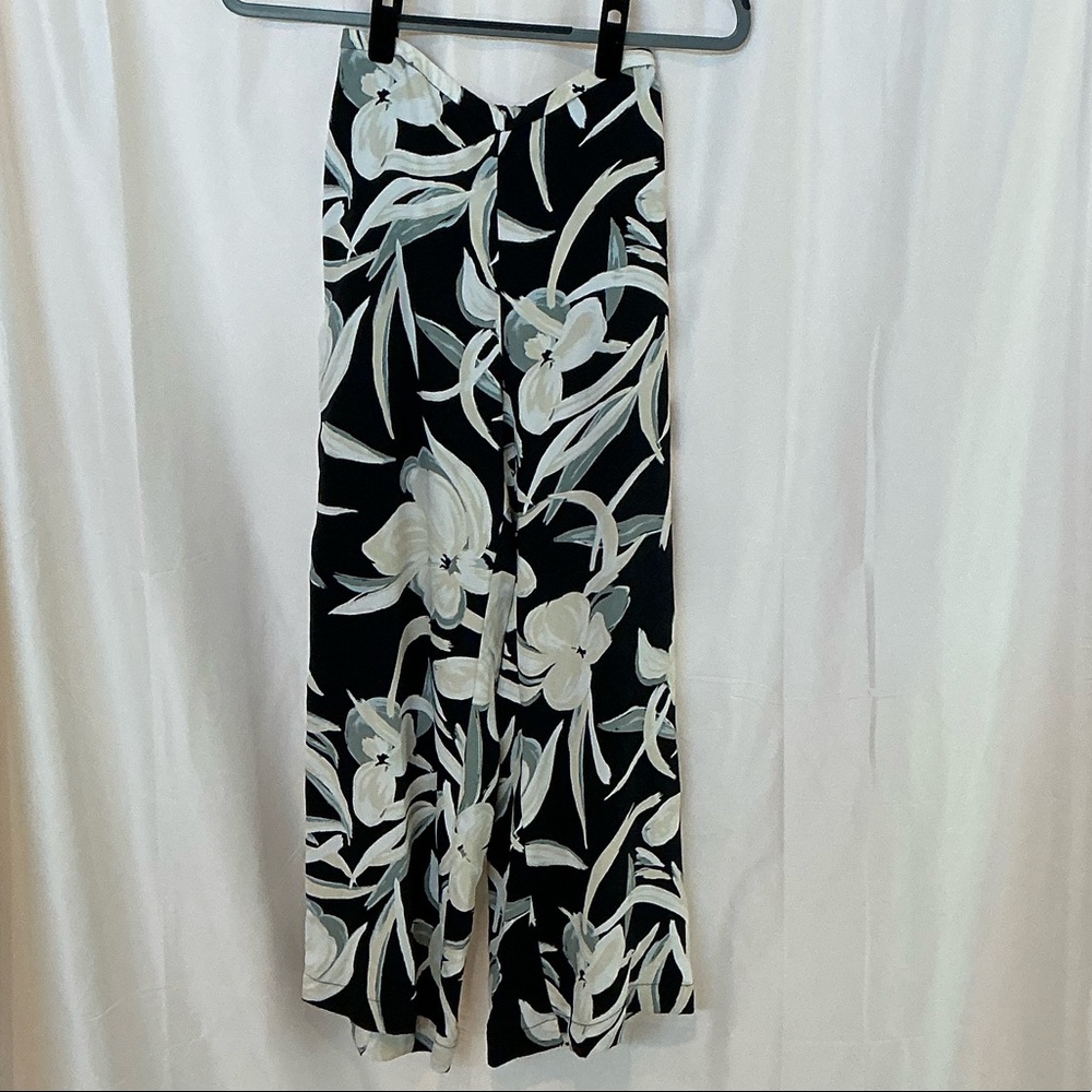 Nordstrom Rack Black Floral Wide-Leg Trousers- Size XXS